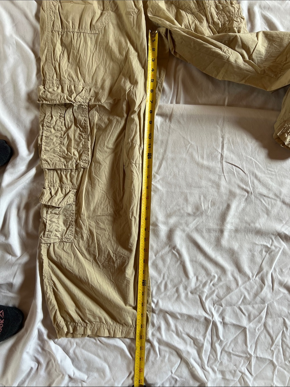 aerie Women's Cargo Pants in Khaki - Picture 7 of 10